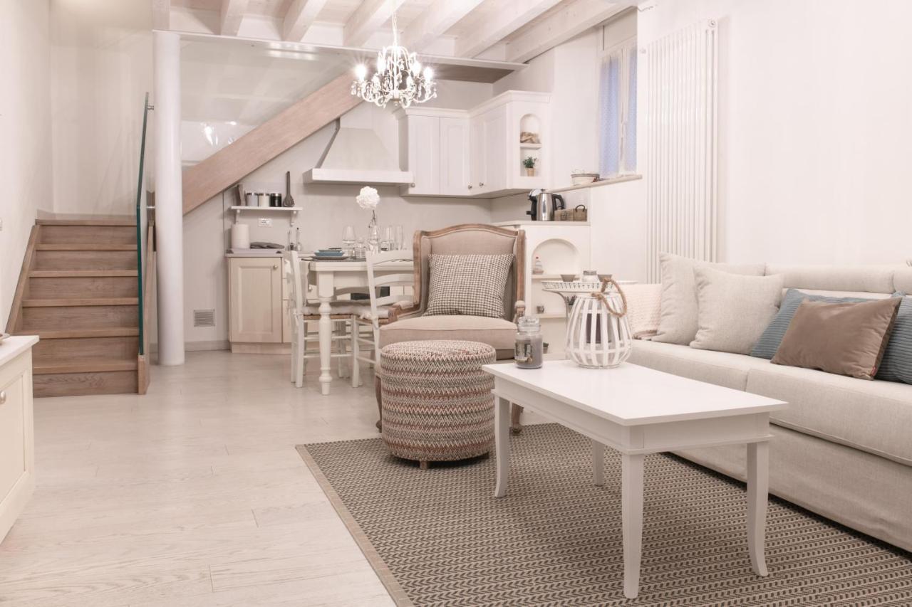 The Suite Home เวโรนา ภายนอก รูปภาพ